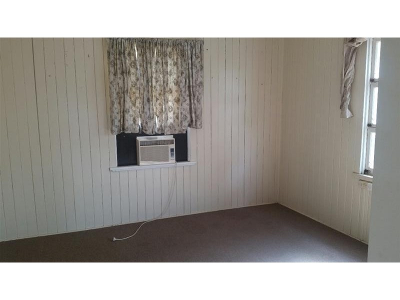 97 Hypatia Street, Chinchilla QLD 4413