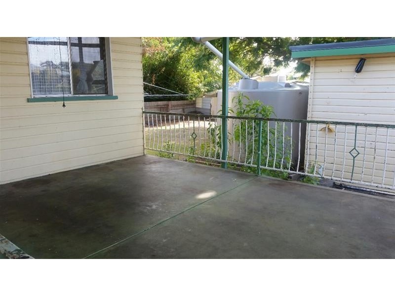 97 Hypatia Street, Chinchilla QLD 4413