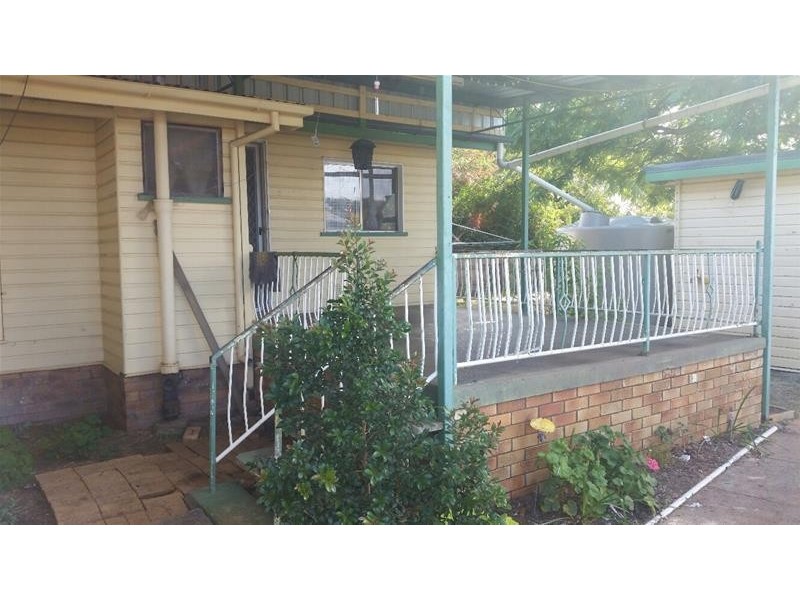 97 Hypatia Street, Chinchilla QLD 4413