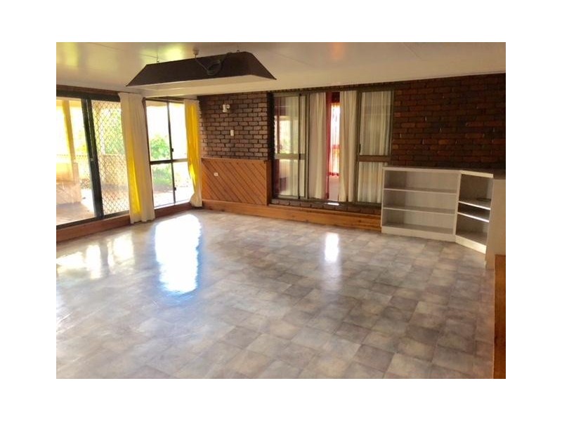 72 Oak Street, Chinchilla QLD 4413