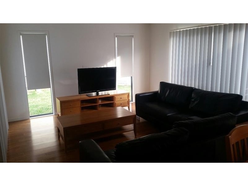 2/16 Canaga Street, Chinchilla QLD 4413