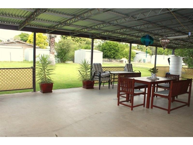 40 King Street, Chinchilla QLD 4413