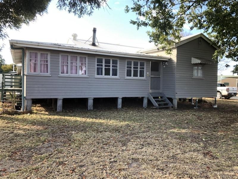 76  Wambo Street, Chinchilla QLD 4413