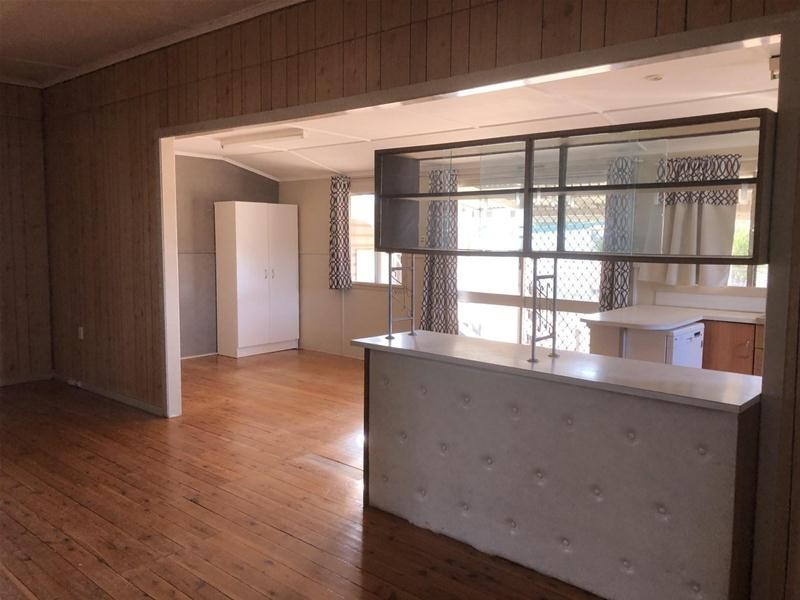 76  Wambo Street, Chinchilla QLD 4413