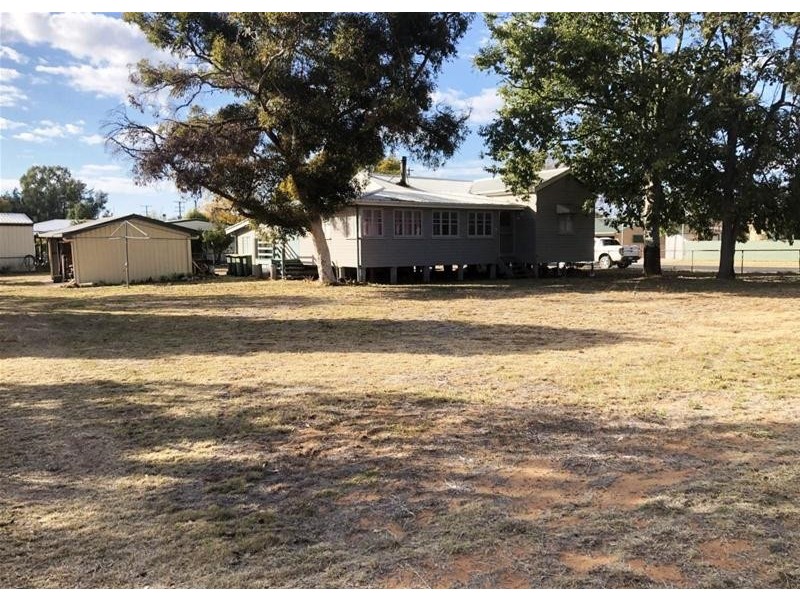 76  Wambo Street, Chinchilla QLD 4413