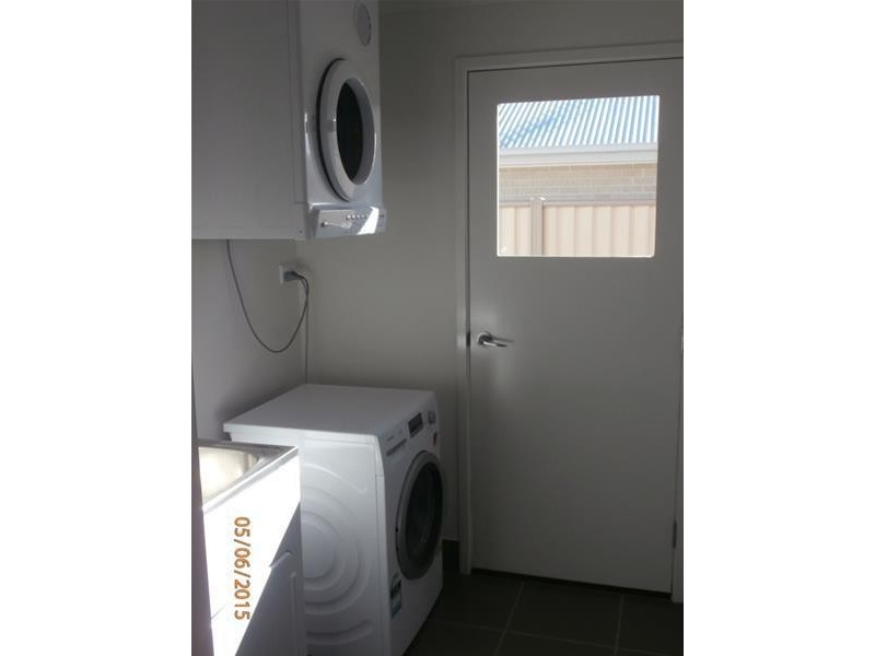 1 Bridgeman Parade, Chinchilla QLD 4413