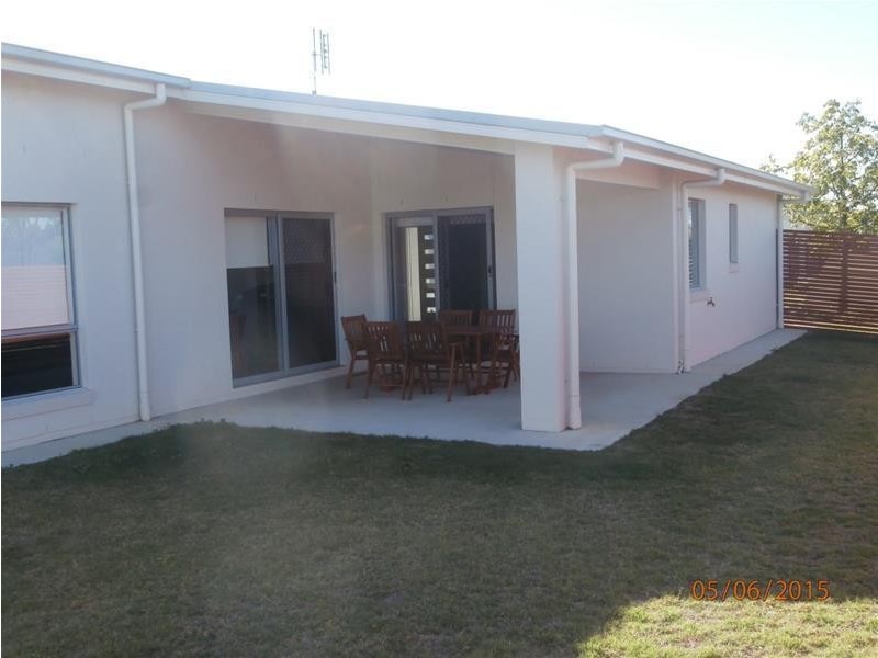 1 Bridgeman Parade, Chinchilla QLD 4413