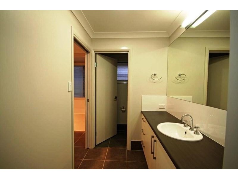 10 Sommerfeld Crescent, Chinchilla QLD 4413