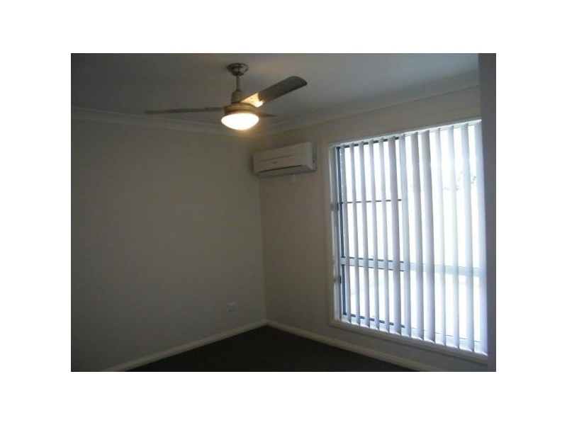 2/10 Lewis Street, Chinchilla QLD 4413