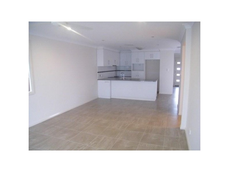 1/16 Skewis Street, Chinchilla QLD 4413