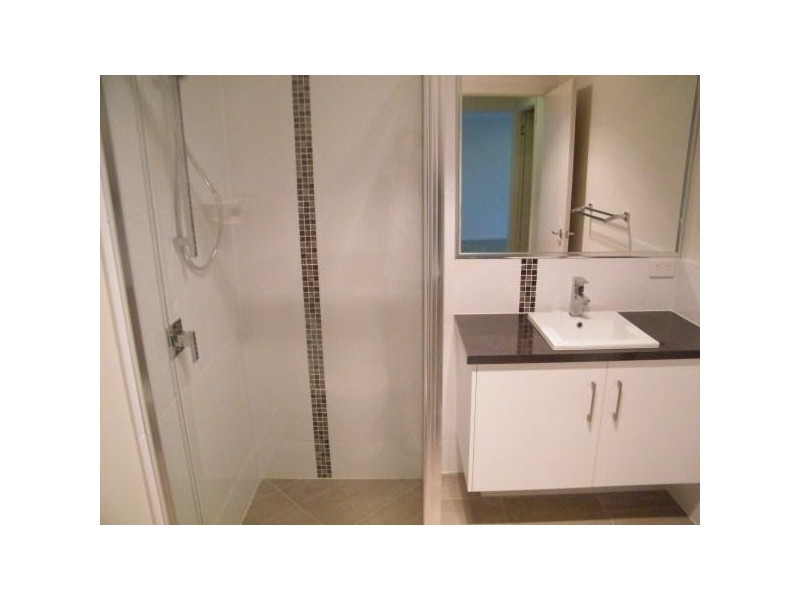 1/16 Skewis Street, Chinchilla QLD 4413