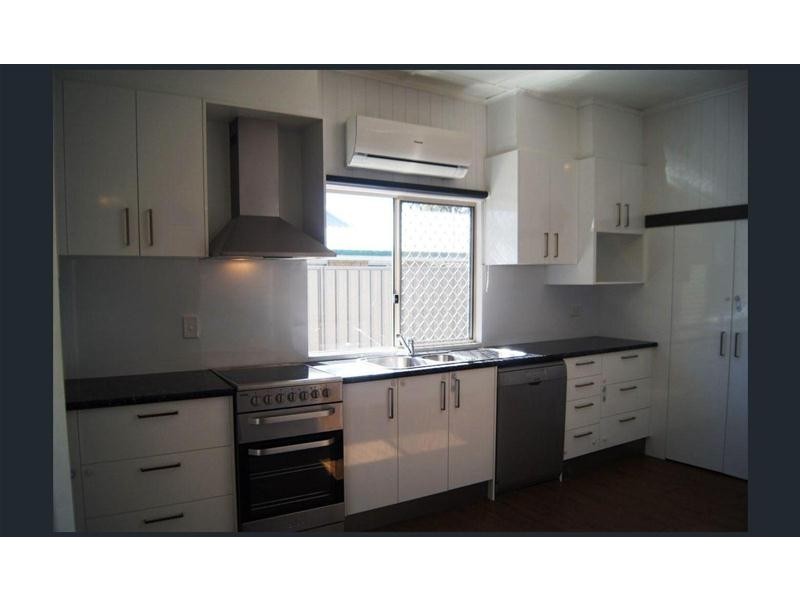 17 Wood Street, Chinchilla QLD 4413