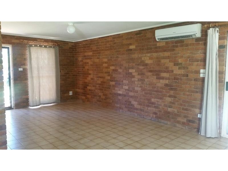 25 Zeller Street, Chinchilla QLD 4413