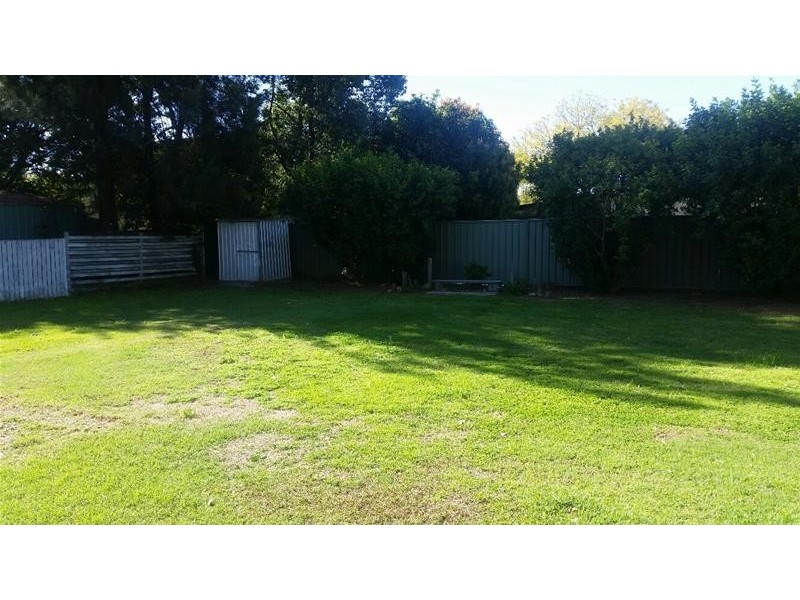 25 Zeller Street, Chinchilla QLD 4413