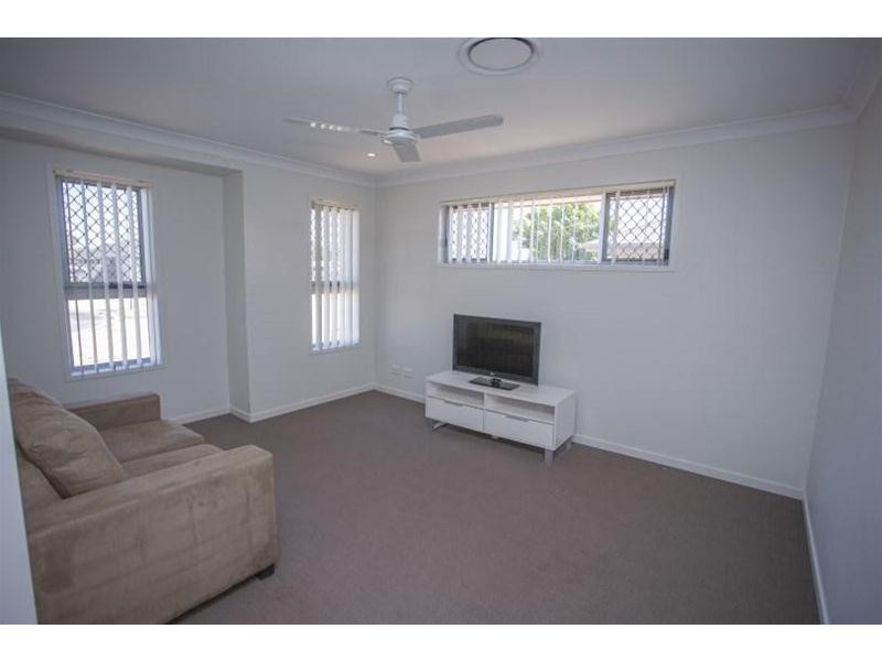 6 Hayes Close, Chinchilla QLD 4413