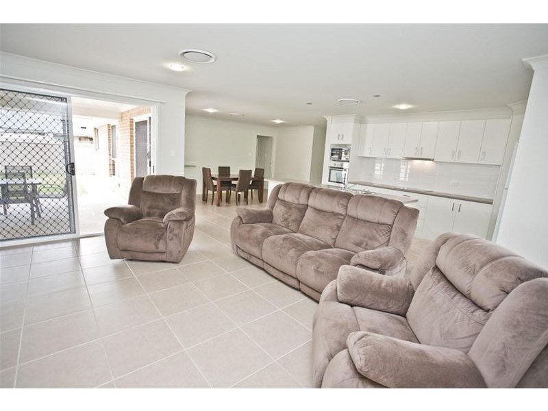 2 Sommerfeld Crescent, Chinchilla QLD 4413