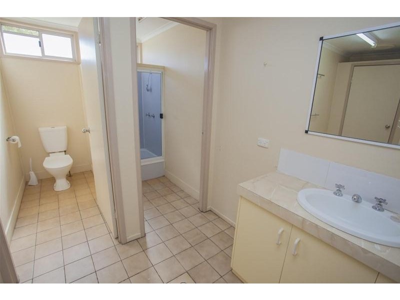 15 Aerodrome Road, Chinchilla QLD 4413