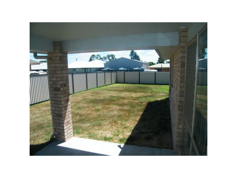 119 Zeller Street, Chinchilla QLD 4413