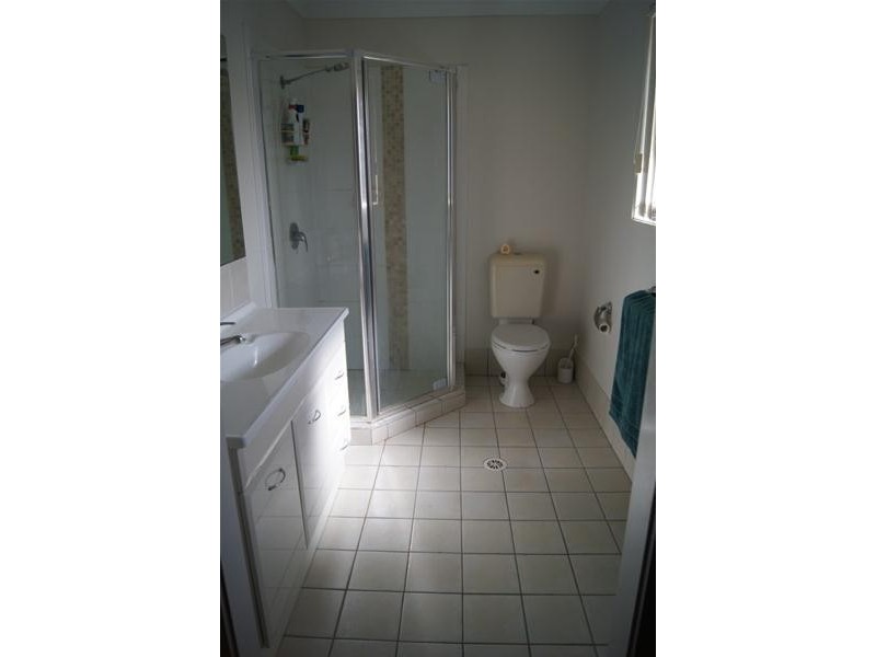 8 Back Avenue, Chinchilla QLD 4413