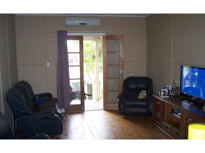 21 Wood Street, Chinchilla QLD 4413