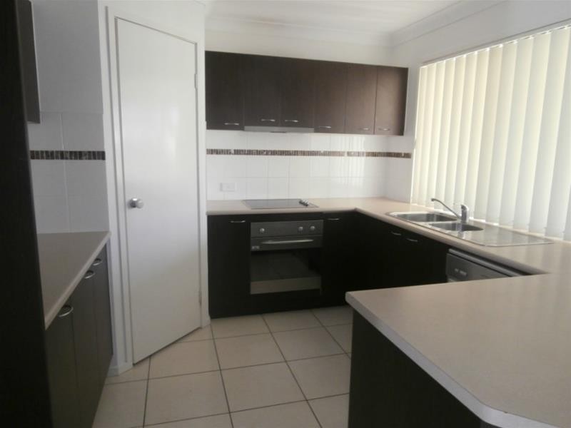 6 Back Avenue, Chinchilla QLD 4413