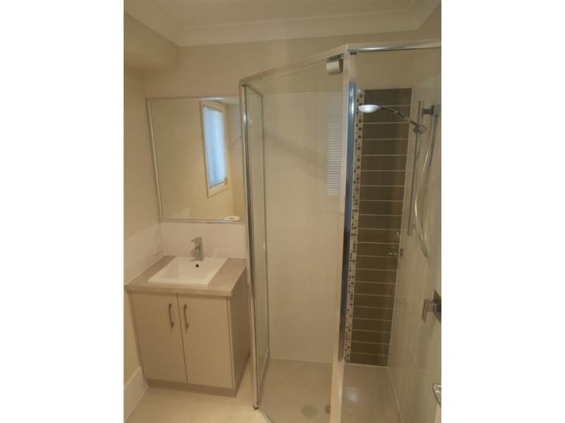 2/33 Skewis Street, Chinchilla QLD 4413