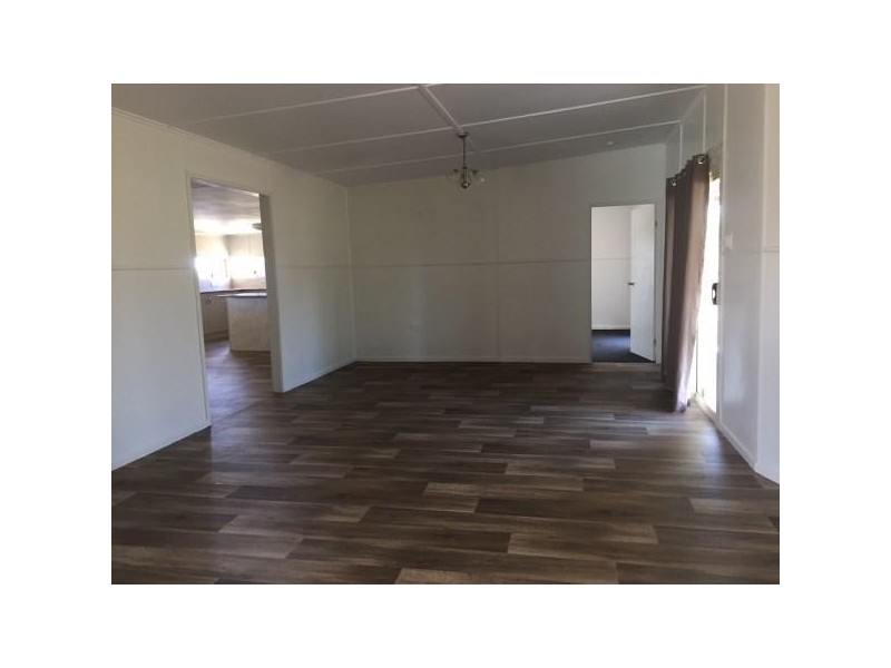 852  Red Hill Road, Chinchilla QLD 4413