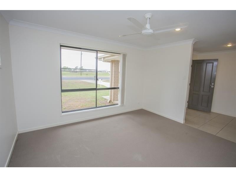 50 Windmill Road, Chinchilla QLD 4413