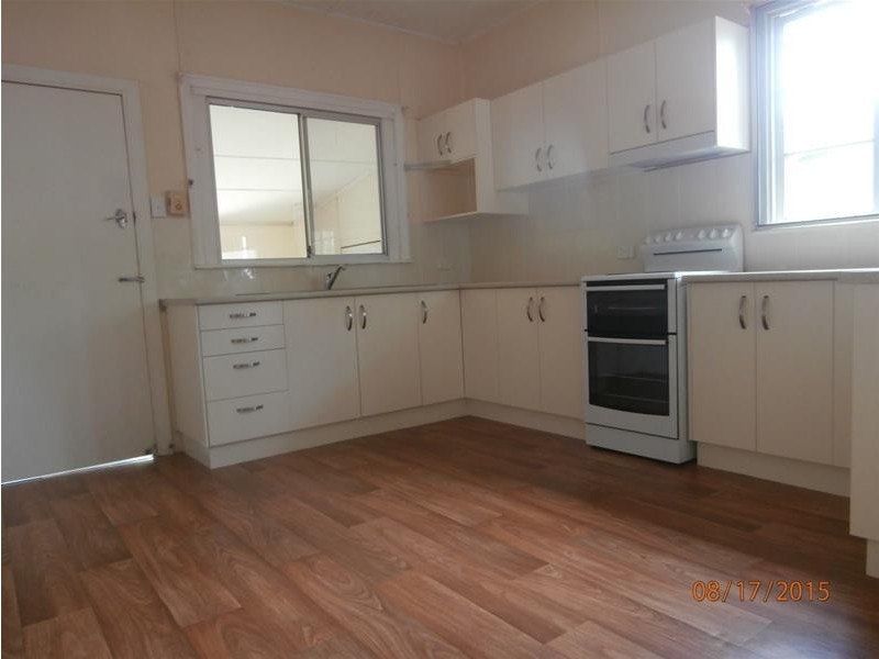 7 Zeller Street, Chinchilla QLD 4413