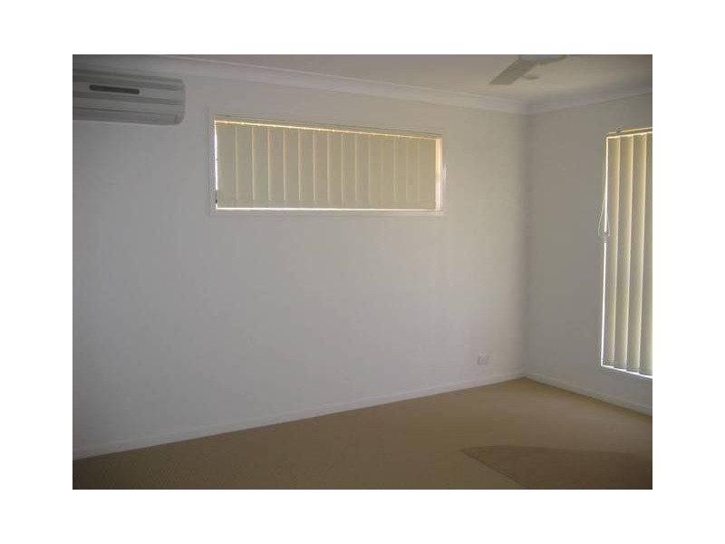 8 Back Avenue, Chinchilla QLD 4413