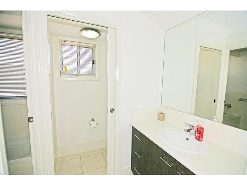 37 Cypress Pines Drive, Miles QLD 4415