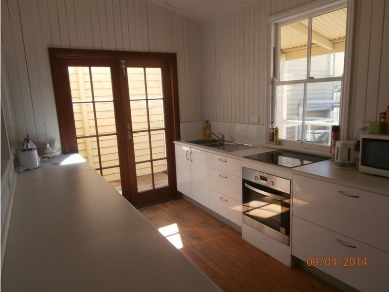 58  Rodger Street, Chinchilla QLD 4413