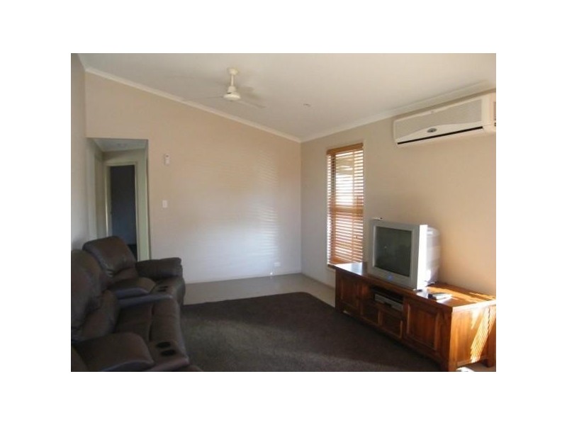 16 Leichhardt Street, Chinchilla QLD 4413