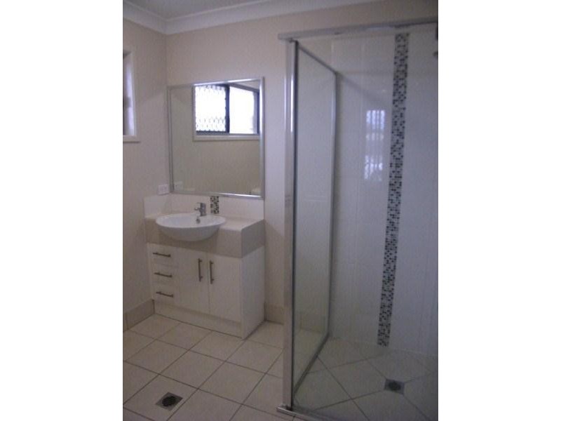 5 Hayes Close, Chinchilla QLD 4413