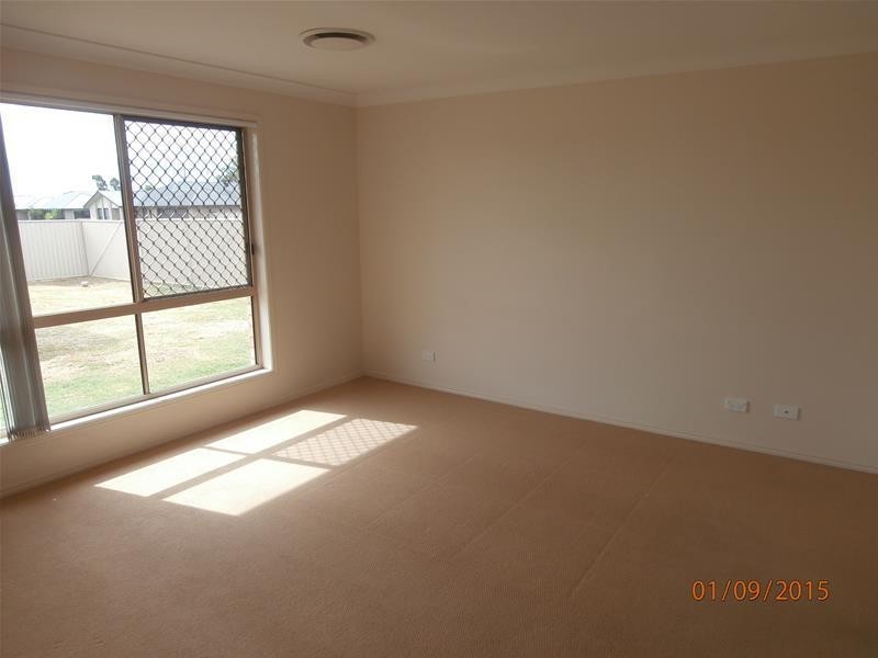 1 Hurse Street, Chinchilla QLD 4413