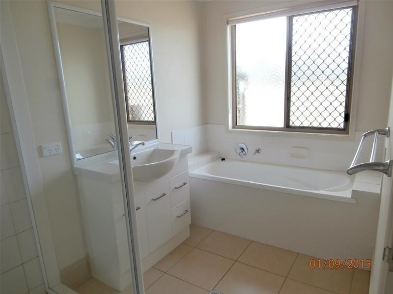 1 Hurse Street, Chinchilla QLD 4413