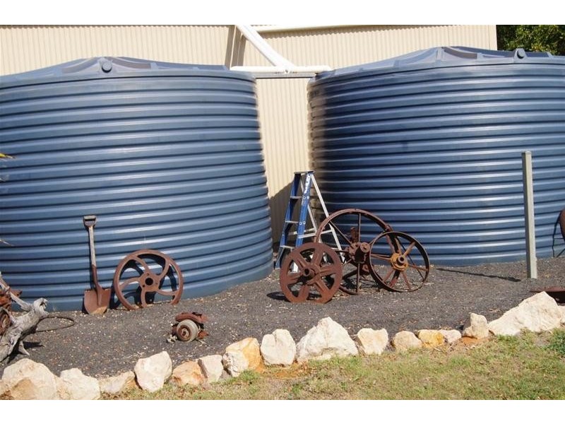 16-22 Edward Street, Chinchilla QLD 4413