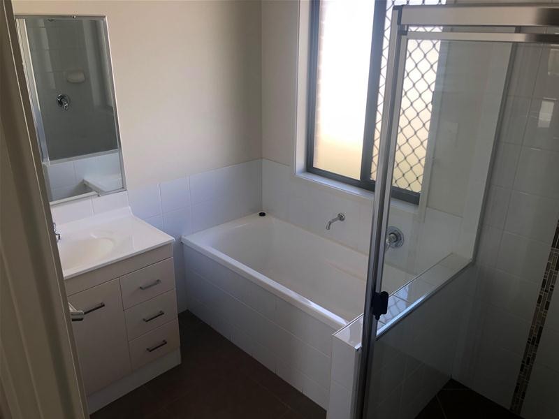 3/14 Back Avenue, Chinchilla QLD 4413