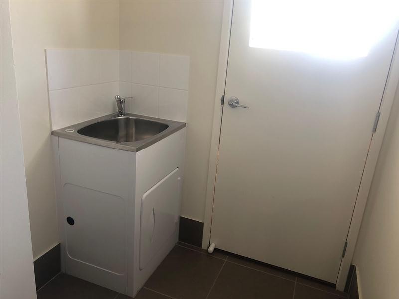 3/14 Back Avenue, Chinchilla QLD 4413