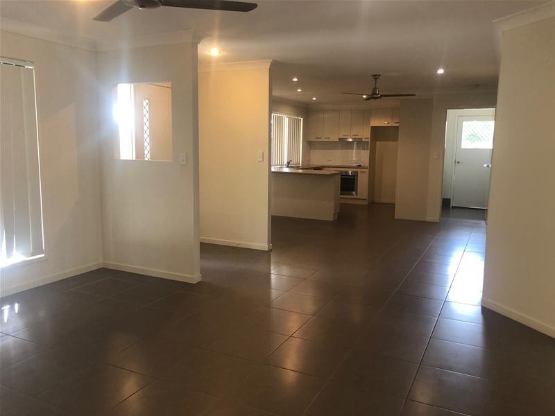 3/14 Back Avenue, Chinchilla QLD 4413