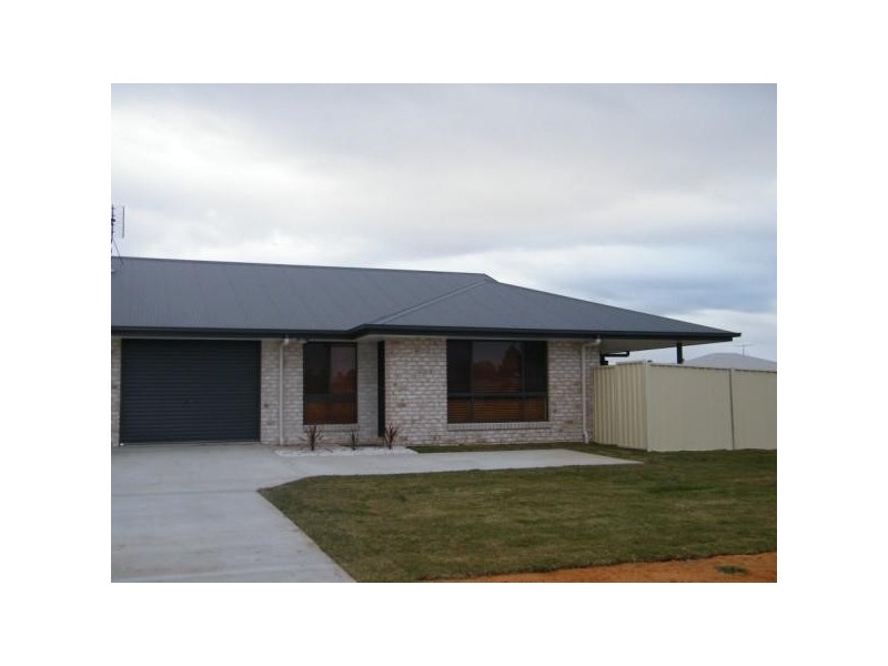 2/78 Price Street, Chinchilla QLD 4413