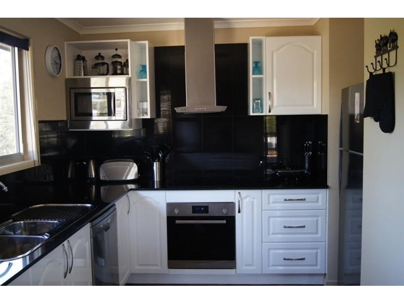 3 Helena Street, Chinchilla QLD 4413