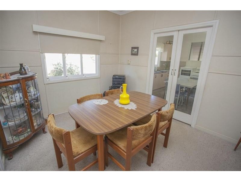 18 Barber Street, Chinchilla QLD 4413