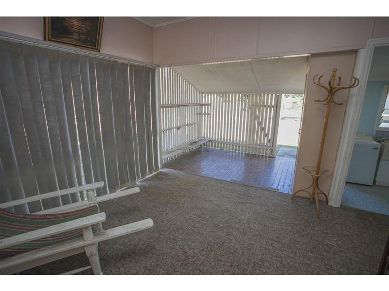 18 Barber Street, Chinchilla QLD 4413