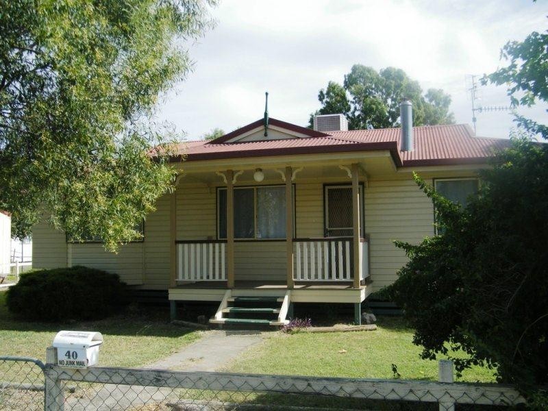 40 Windmill Road, Chinchilla QLD 4413