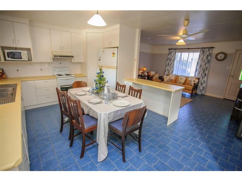 14  Mann Street, Chinchilla QLD 4413