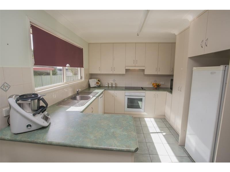 2 Blanchard Street, Chinchilla QLD 4413