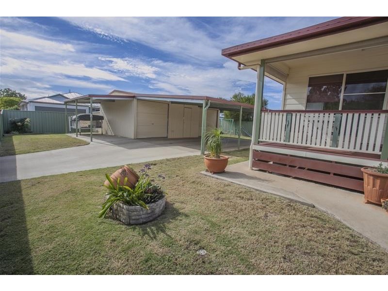 2 Blanchard Street, Chinchilla QLD 4413