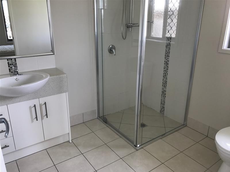 18 Freeman Close, Chinchilla QLD 4413