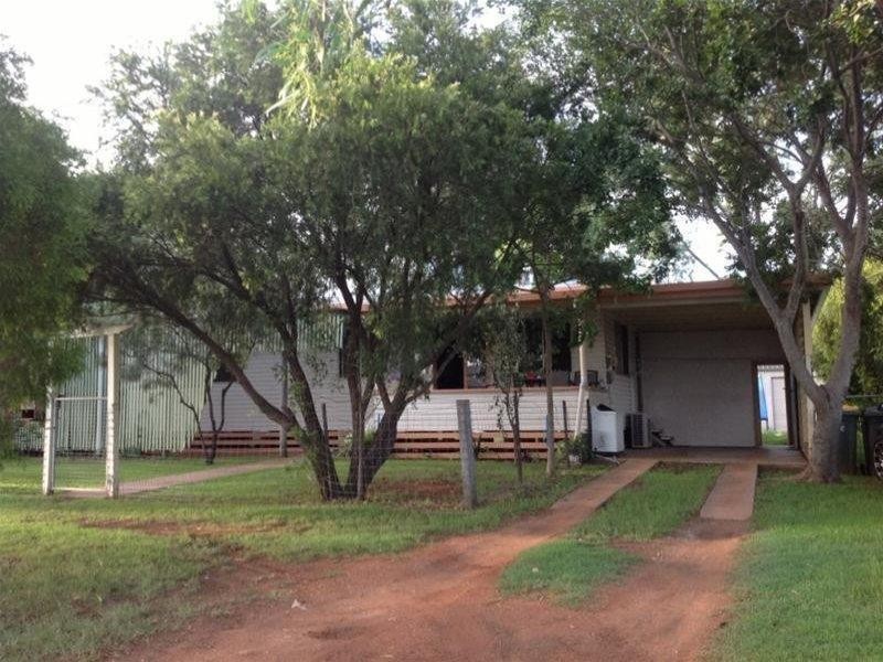 39 Zeller Street, Chinchilla QLD 4413